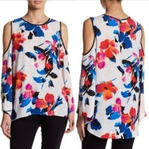 Vince Camuto pink floral cold shoulder long sleeve